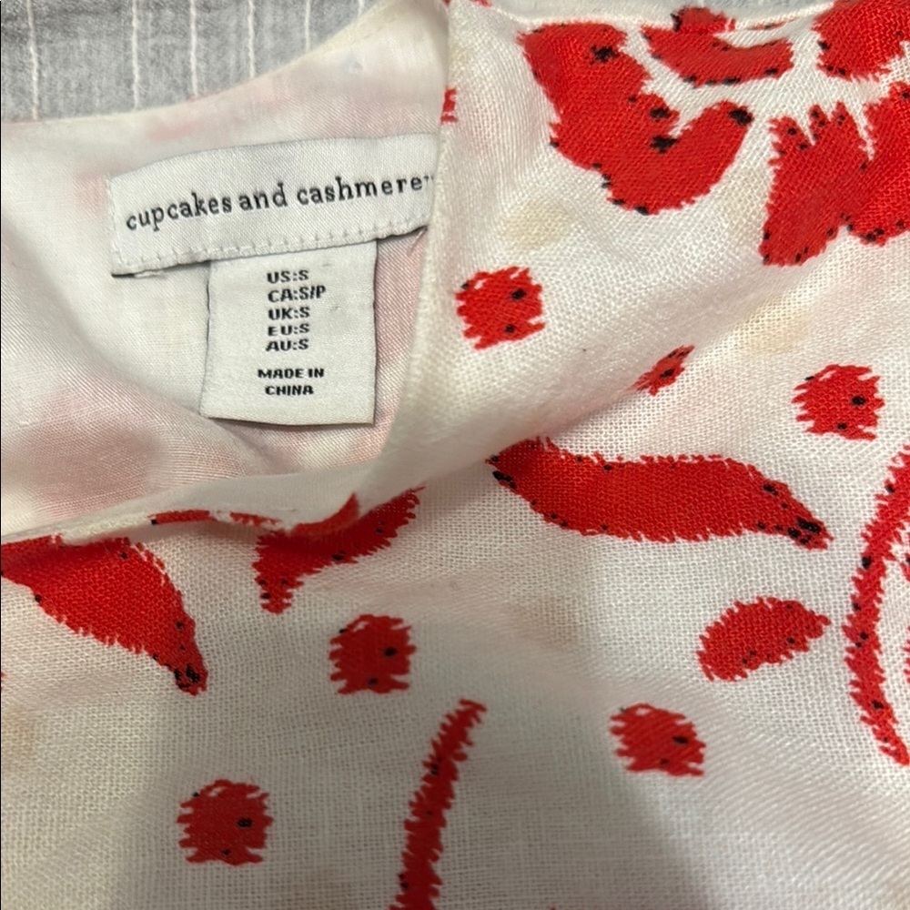 Cupcakes & Cashmere Crop Top and Skirt set Size Small Red and White - Picture 10 of 11